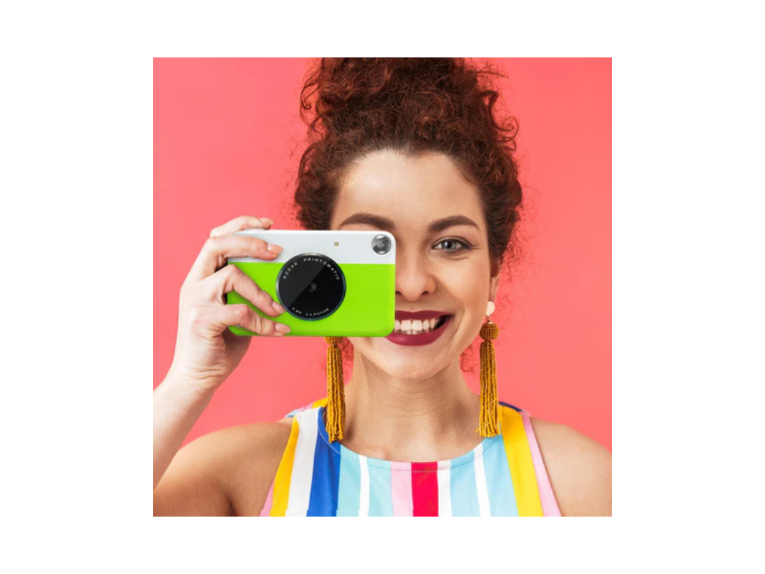 Buy Kodak PRINTOMATIC 5MP Instant Camera in Qatar Buy Kodak PRINTOMATIC 5MP Instant Camera in Qatar
